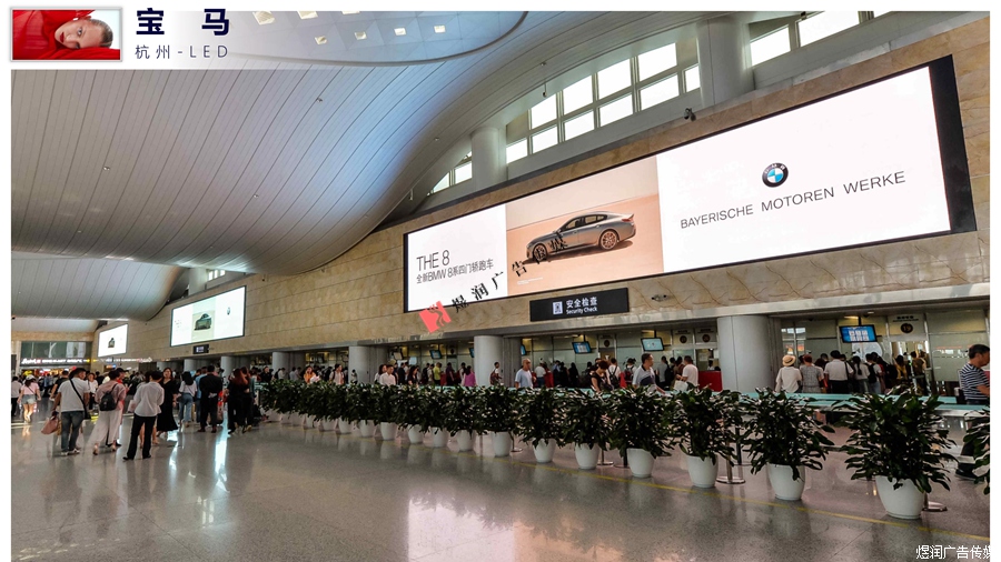 杭州机场灯箱广告